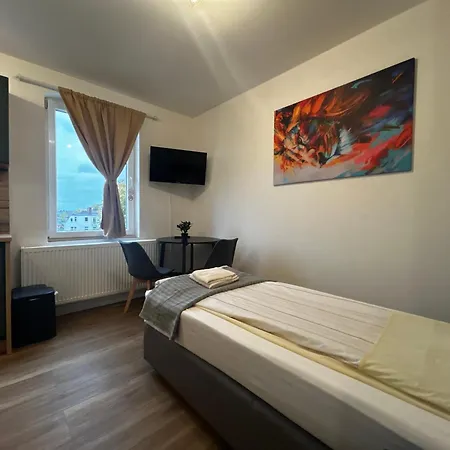 Appartement In Zentrale Lage *